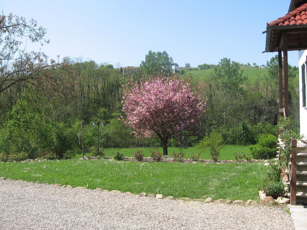 Agriturismo Cascina Tollu San Giacomo  Exterior foto